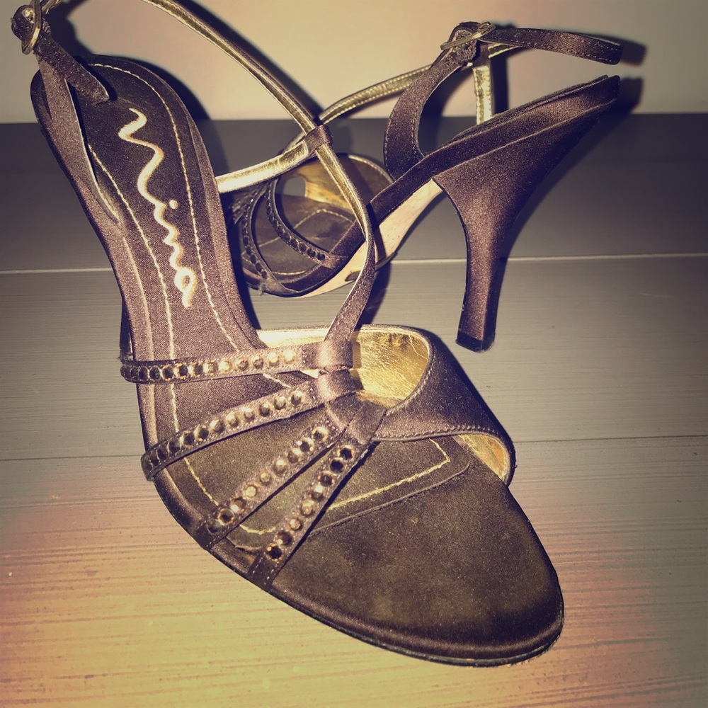 Shoes satin